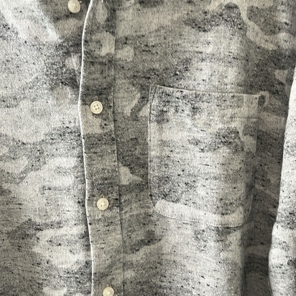 CLUB MONACO Light Grey Camo Donegal Long Sleeve Button Down, Size XL - Picture 4 of 10